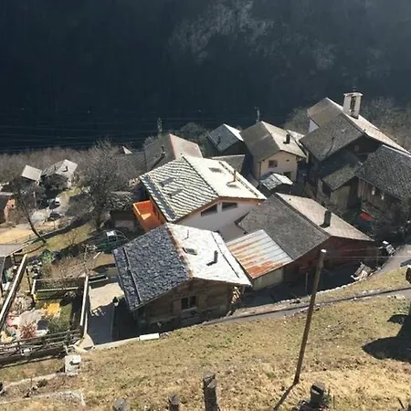 La Cabane De L'Homme Tranquille Le Tretien Exterior photo
