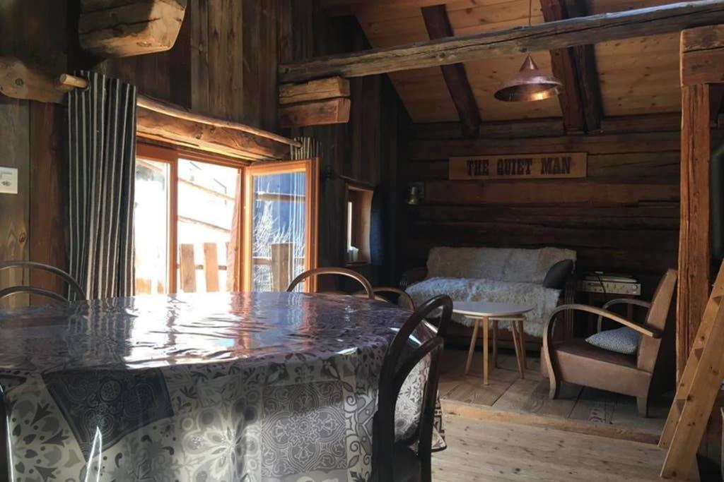 La De L'homme Tranquille Chalet Le Tretien