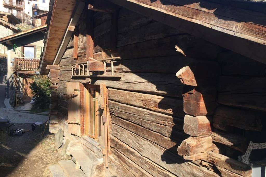 La De L'homme Tranquille Chalet