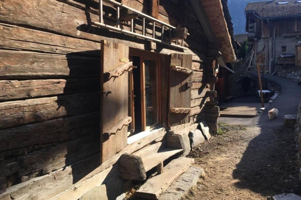 La De L'homme Tranquille Chalet