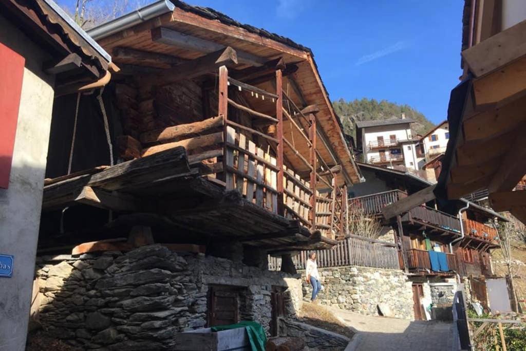 La De L'homme Tranquille Chalet